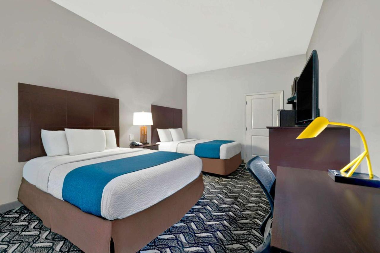6-pleasanton, Tx Hotel 2*
